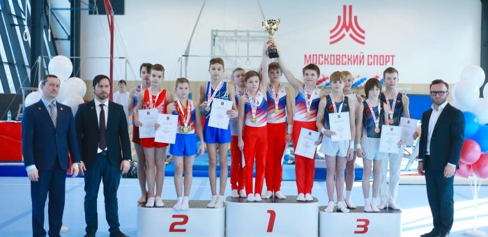 Первенство Москвы (командное) — командное первенство юниоры 15-18 лет